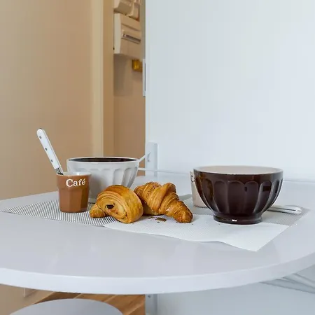Apartment Palais Escurial Rue Alphonse Karr *